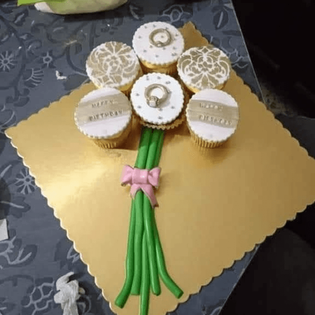 Flower Bunch Cupcakes