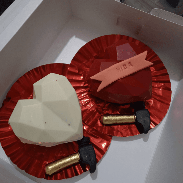 Hammer Me Shell Cake