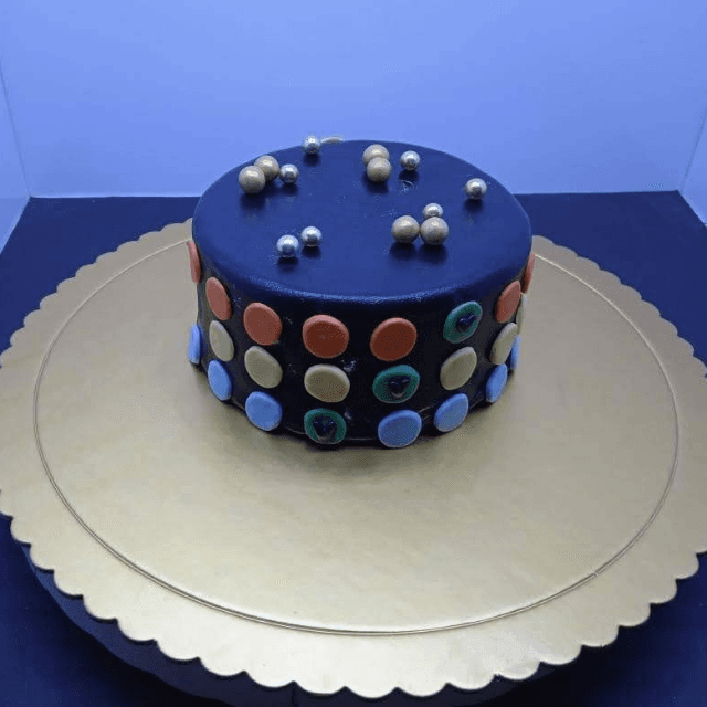 Round And Circle Cake