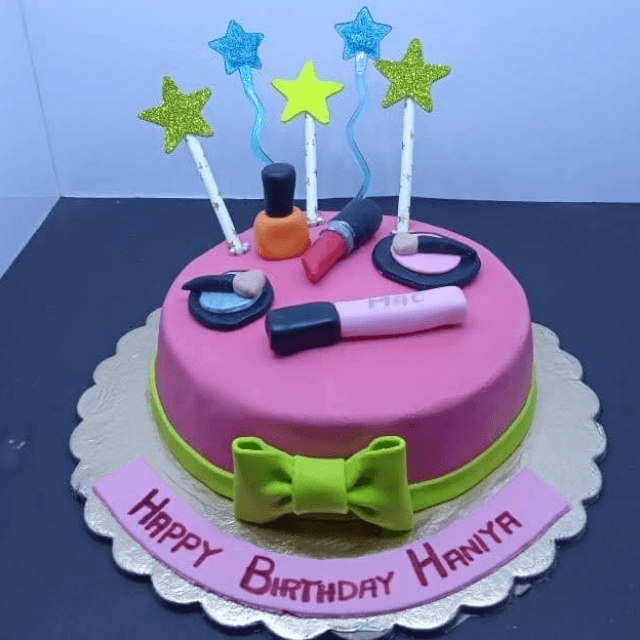 Makeup Theme Cake