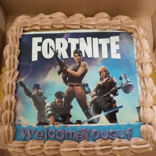 Fortnite Edible Cake